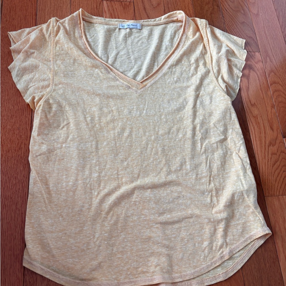 * | We The Free | short sleeve shirt. Size L.